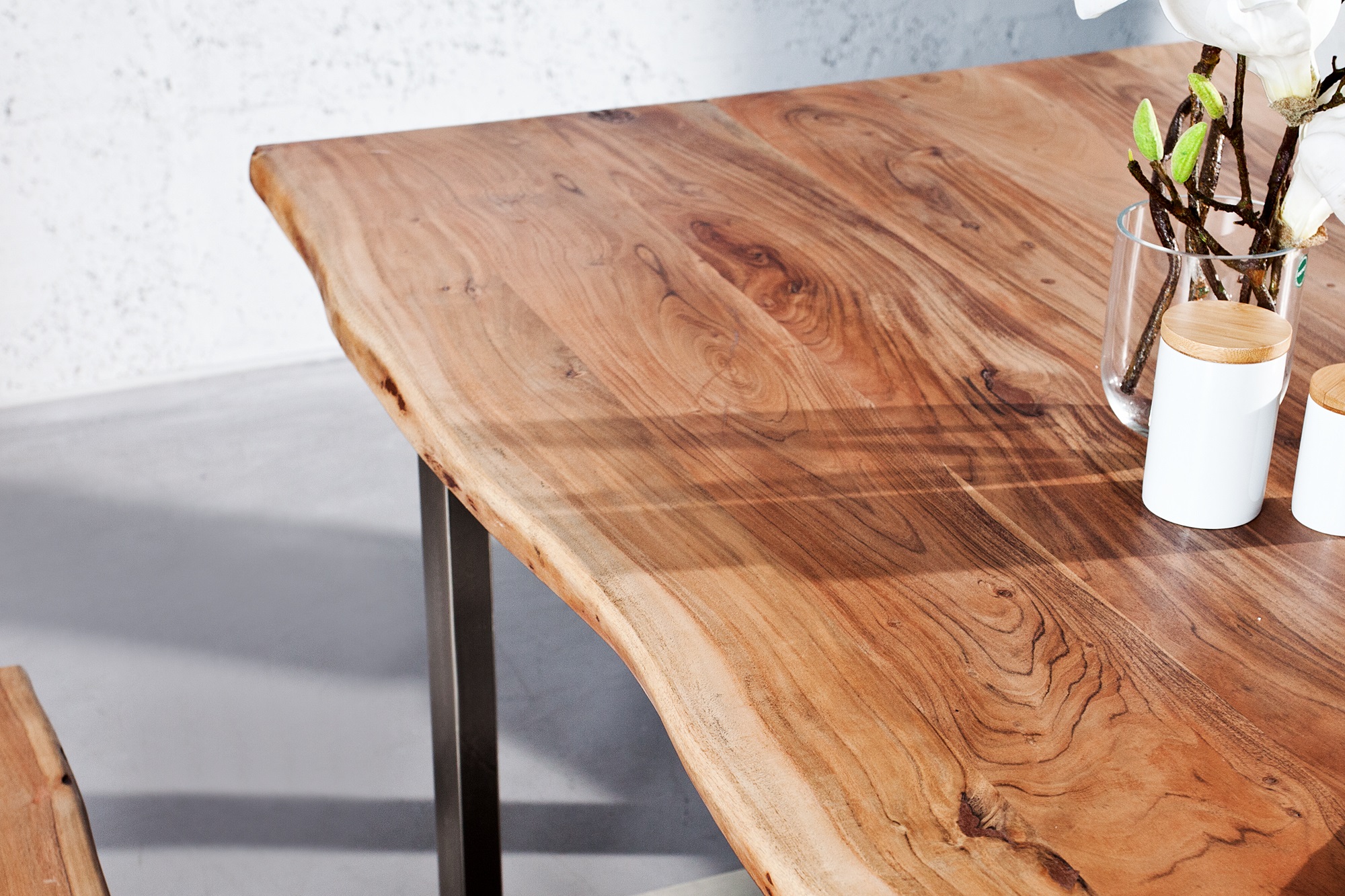 Samengroeiing mogelijkheid Zuivelproducten massief houten boomstam tafel | meubeldeals.nl